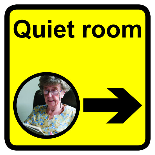 QUIET ROOM DEMENTIA SIGN ARROW RIGHT
